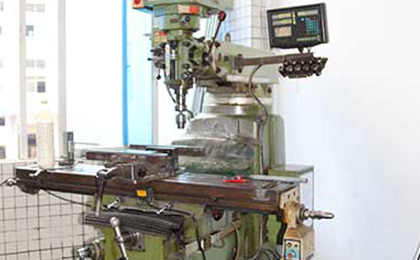 試驗箱結(jié)構(gòu)銑床